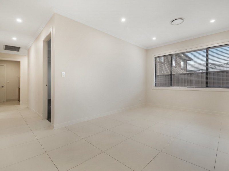 47 Murphy Street, Oran Park NSW 2570