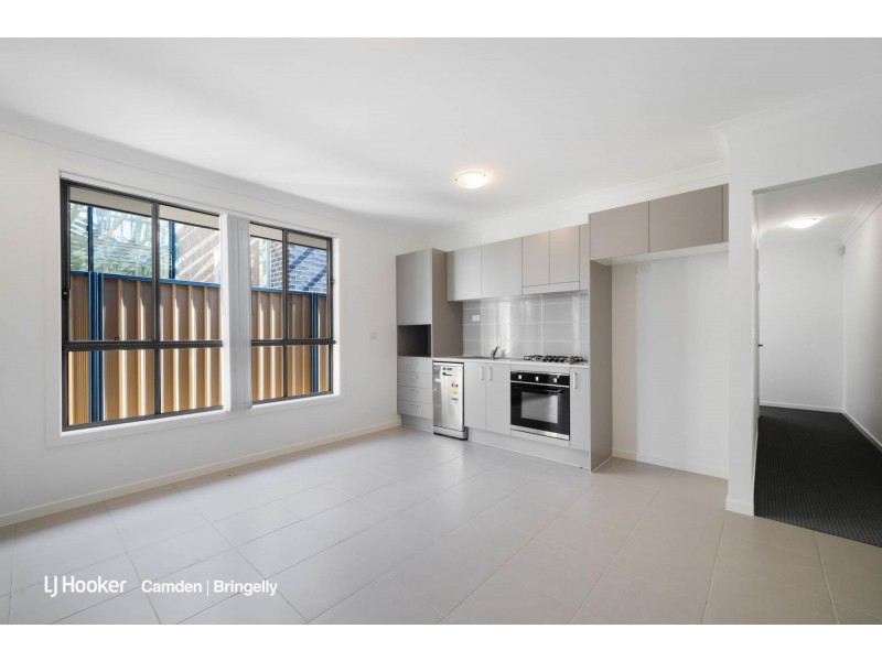 13a Manchuria Road, Edmondson Park NSW 2174