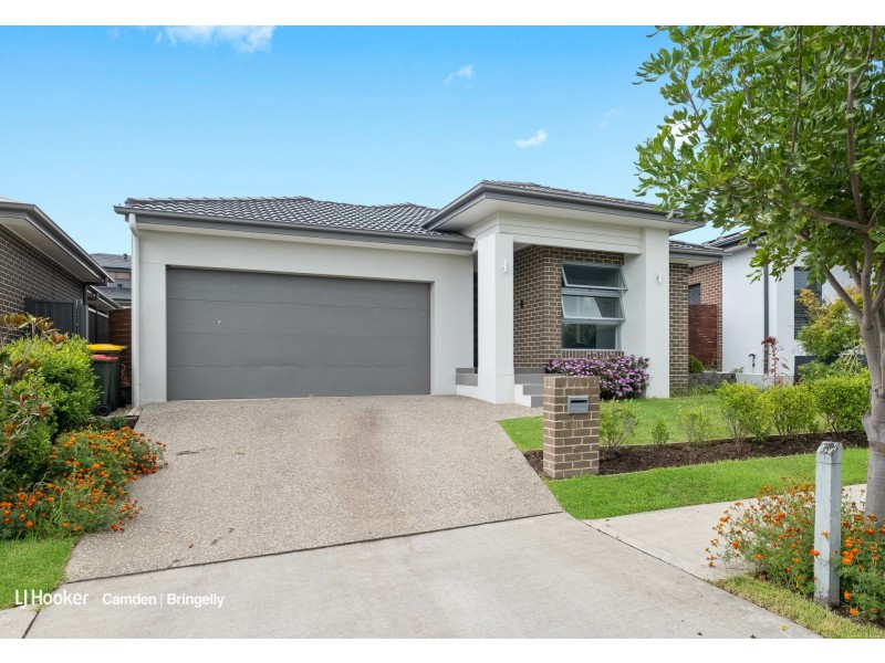 48 Williamson Street, Oran Park NSW 2570