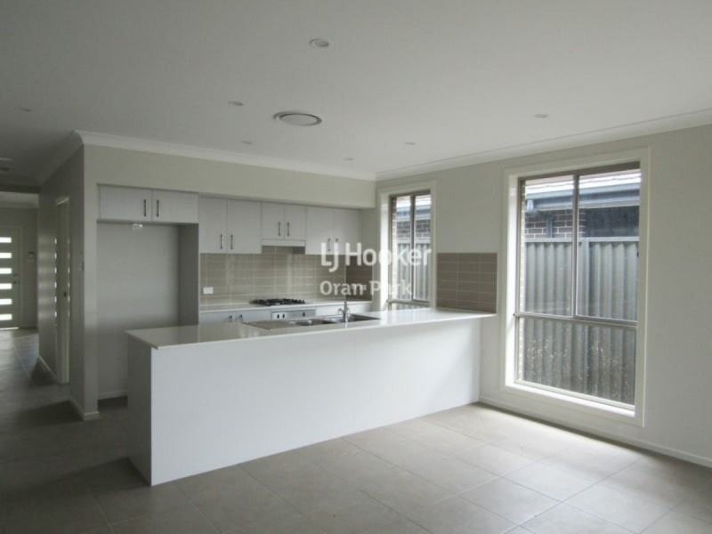 9 McEvoy Street, Oran Park NSW 2570
