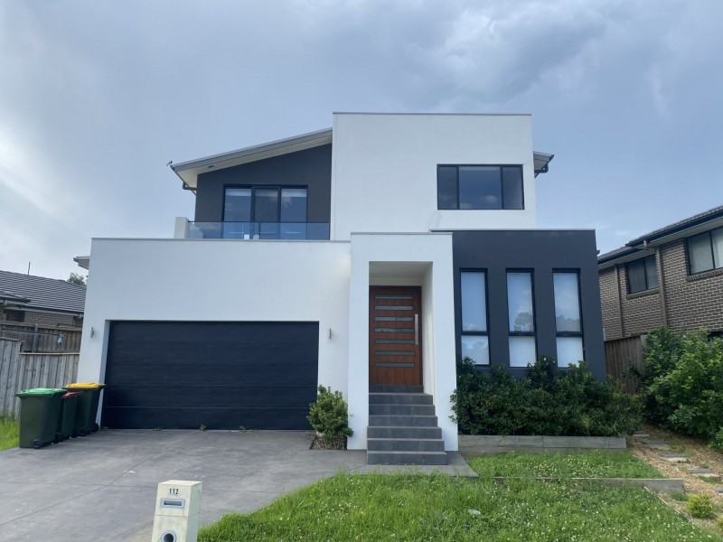 112 Poulton Terrace, Campbelltown NSW 2560