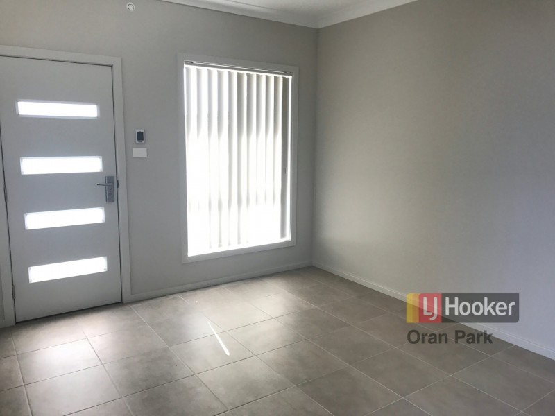 22 Evans Street, Oran Park NSW 2570