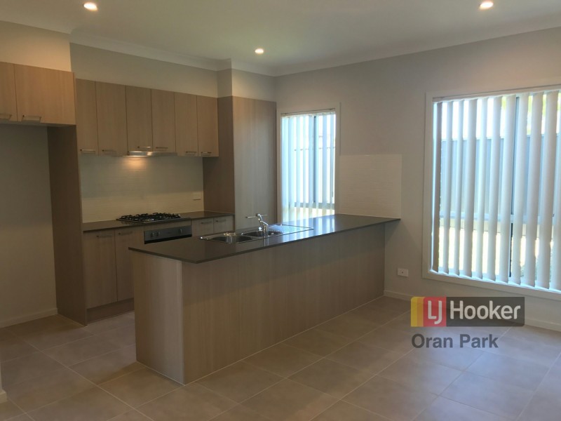 22 Evans Street, Oran Park NSW 2570