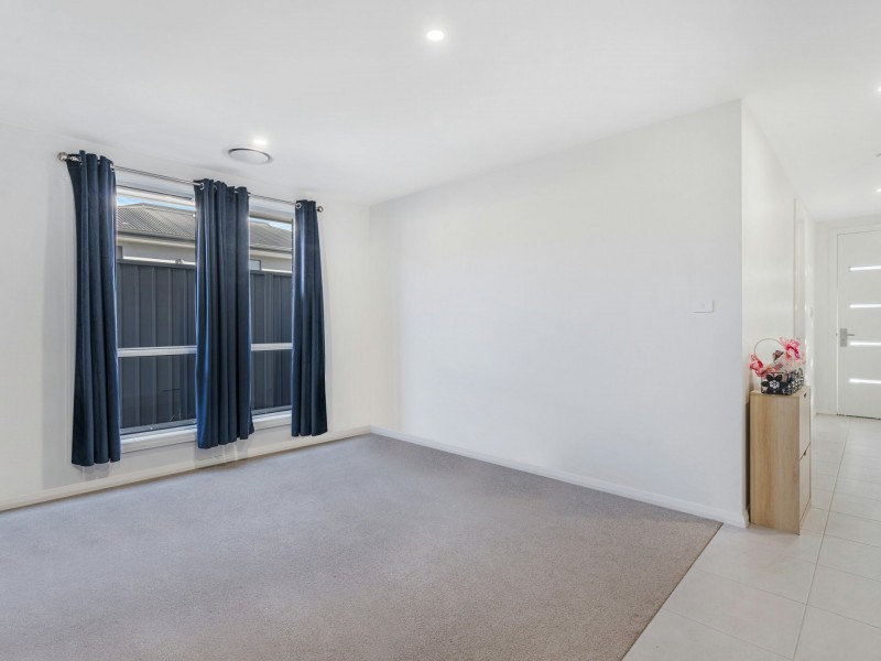 13 Chaikin Avenue, Oran Park NSW 2570