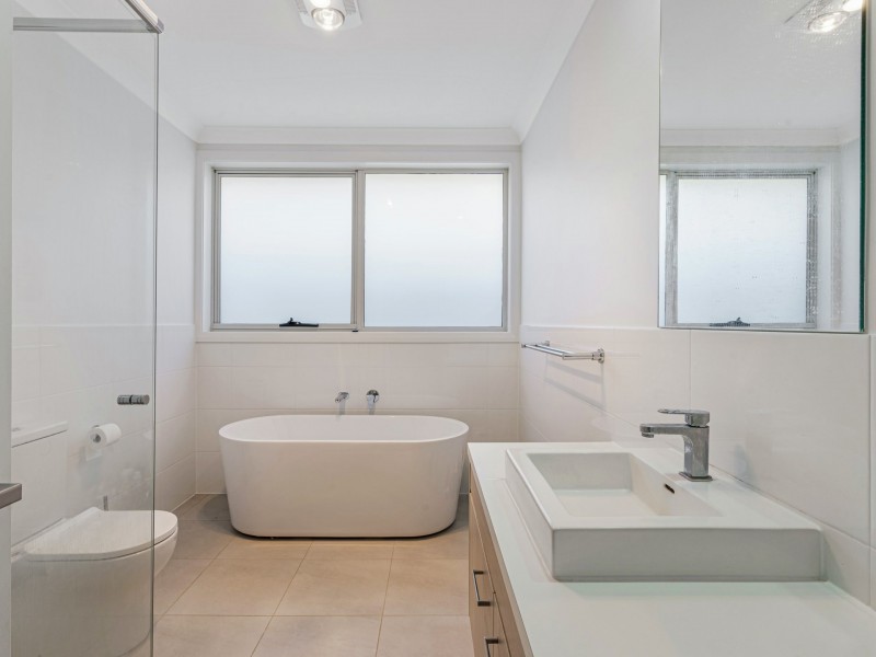 13 Chaikin Avenue, Oran Park NSW 2570