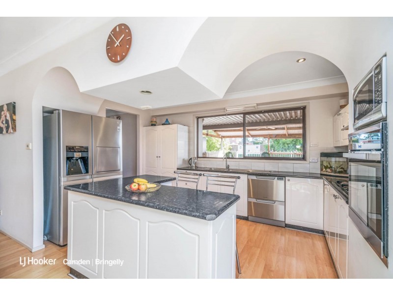 60 Devonshire Road, Rossmore NSW 2557