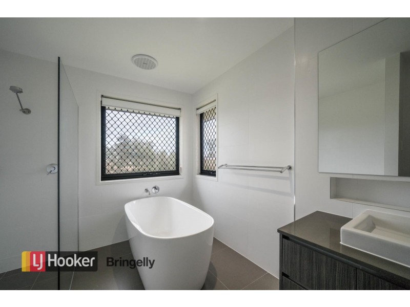 28 Egan Crescent, Cobbitty NSW 2570