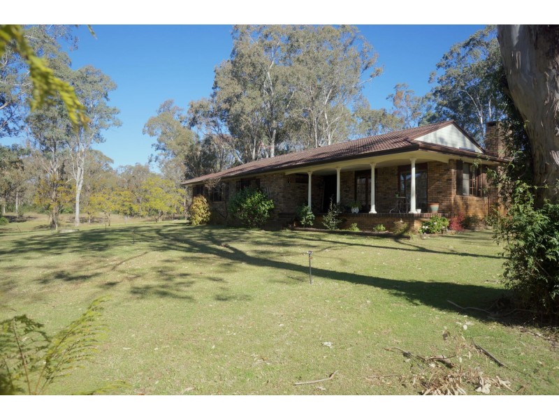64 Carr Road, Bringelly NSW 2556