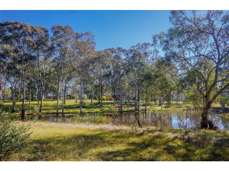 64 Carr Road, Bringelly NSW 2556