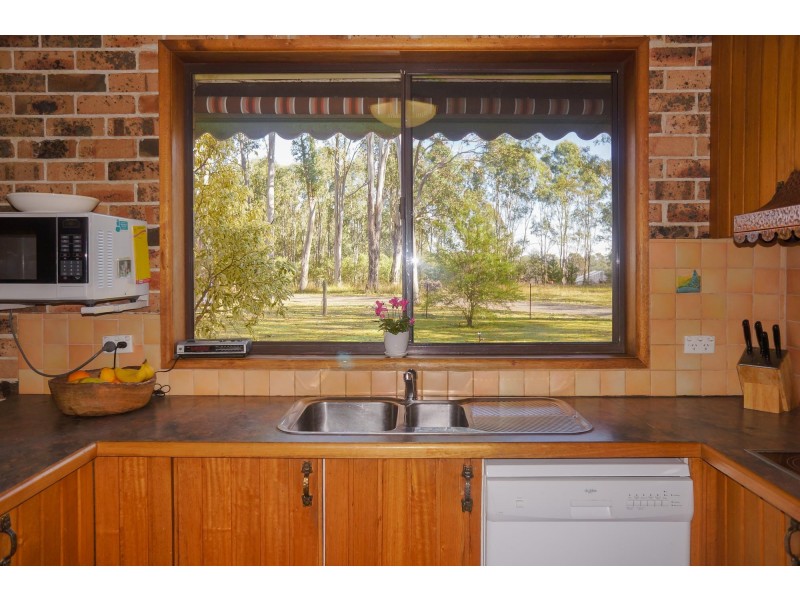 64 Carr Road, Bringelly NSW 2556
