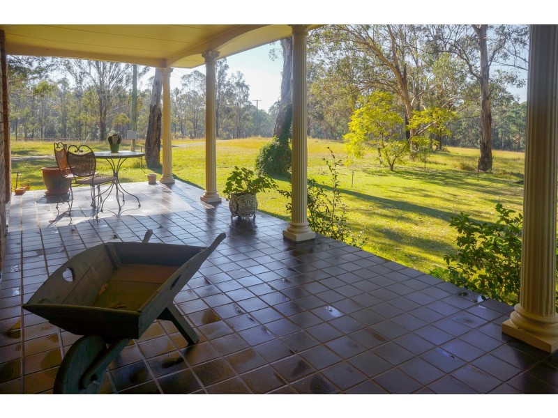 64 Carr Road, Bringelly NSW 2556