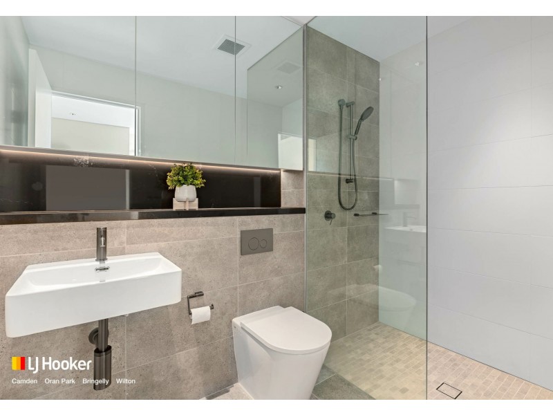 Apartment 5.06/2 Fordham Way, Oran Park NSW 2570