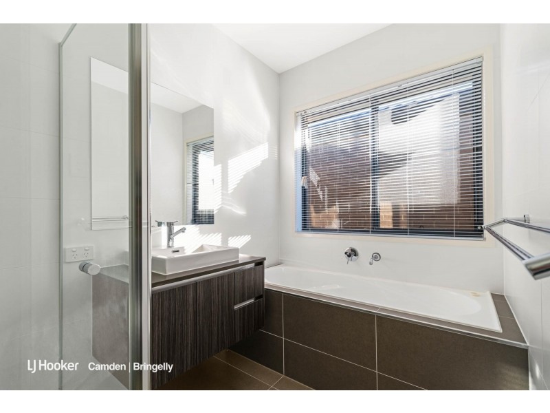 36 Goodluck Circuit, Cobbitty NSW 2570