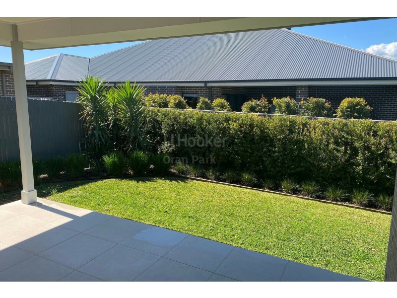 62 Hinton Loop, Oran Park NSW 2570