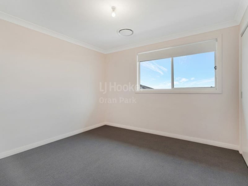 12 Wheat Street, Oran Park NSW 2570