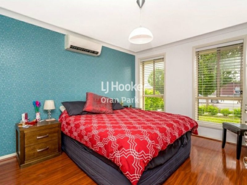 31 Bond Street, Oran Park NSW 2570
