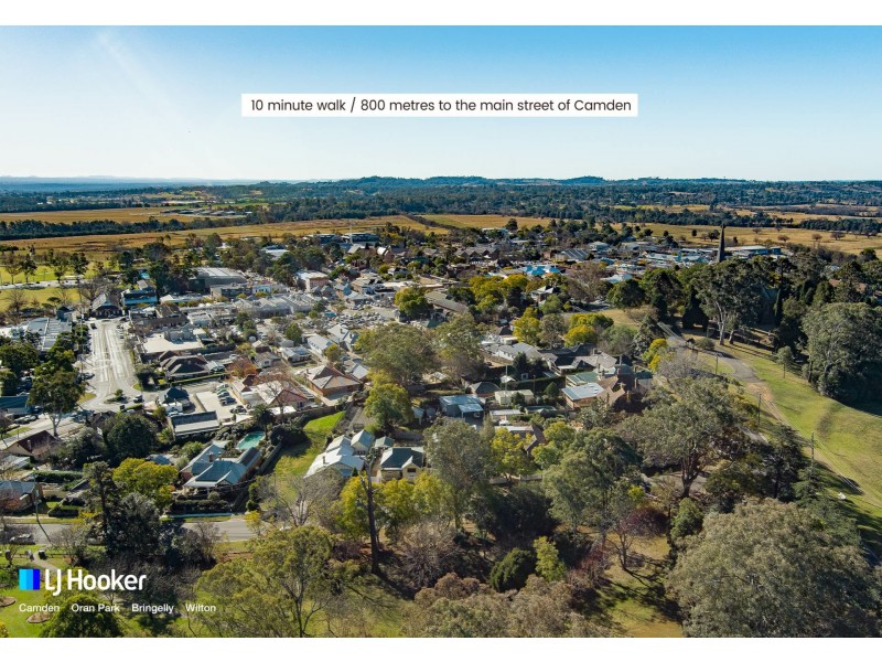 8 Forrest Crescent, Camden NSW 2570