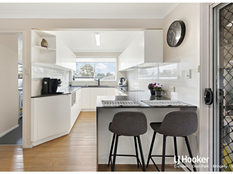 13 Crookston Drive, Camden South NSW 2570
