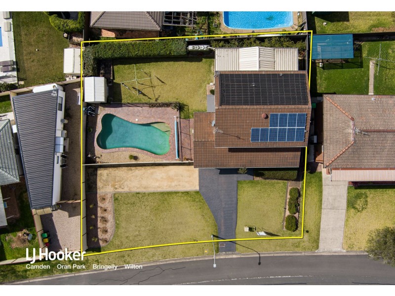 13 Crookston Drive, Camden South NSW 2570