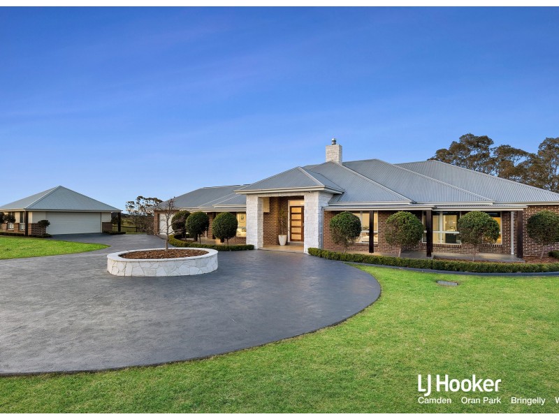 240 Montpelier Drive, The Oaks NSW 2570