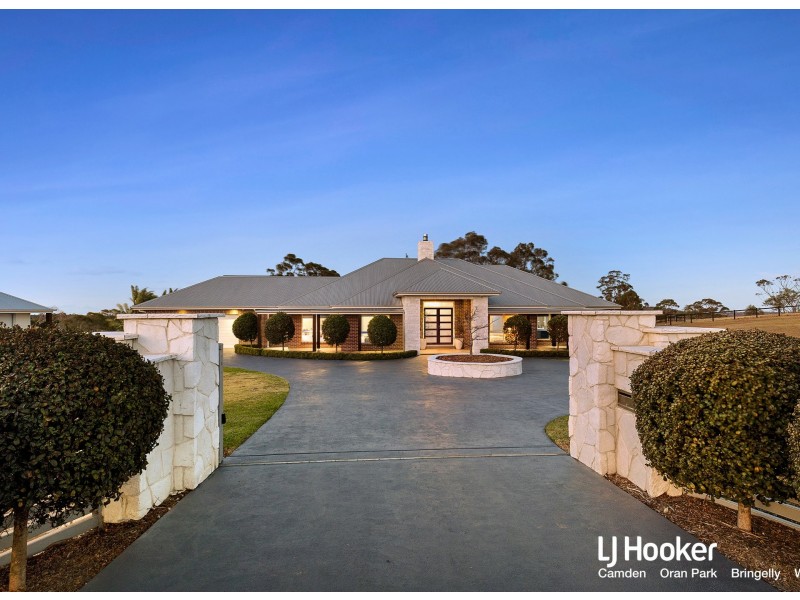 240 Montpelier Drive, The Oaks NSW 2570