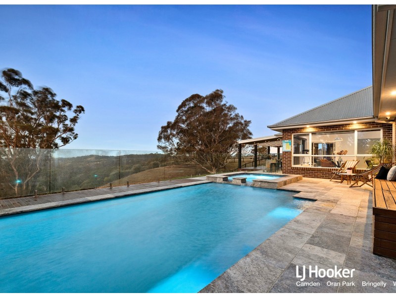 240 Montpelier Drive, The Oaks NSW 2570