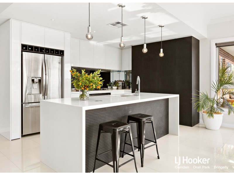 240 Montpelier Drive, The Oaks NSW 2570