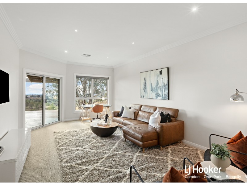 240 Montpelier Drive, The Oaks NSW 2570