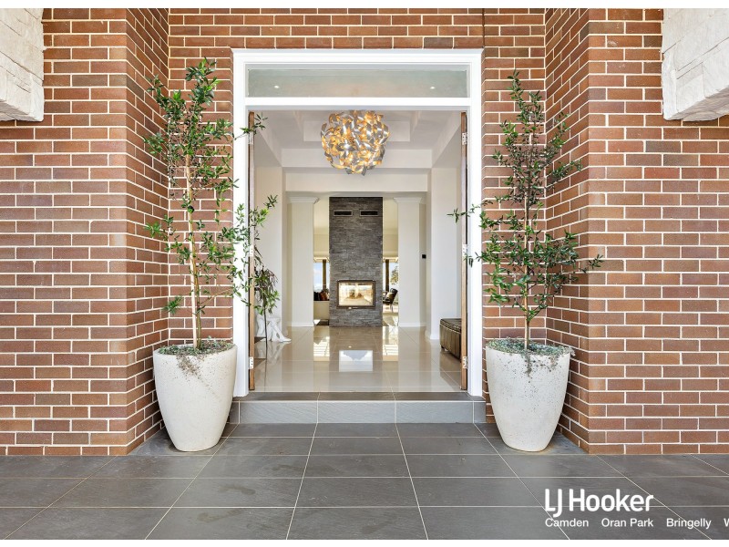 240 Montpelier Drive, The Oaks NSW 2570