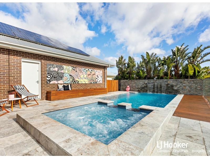 240 Montpelier Drive, The Oaks NSW 2570