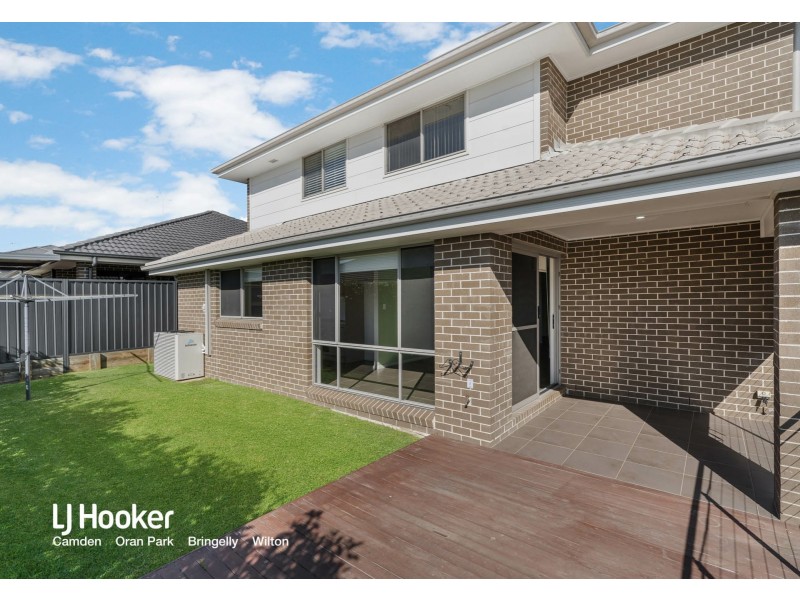 26 Rose Street, Oran Park NSW 2570
