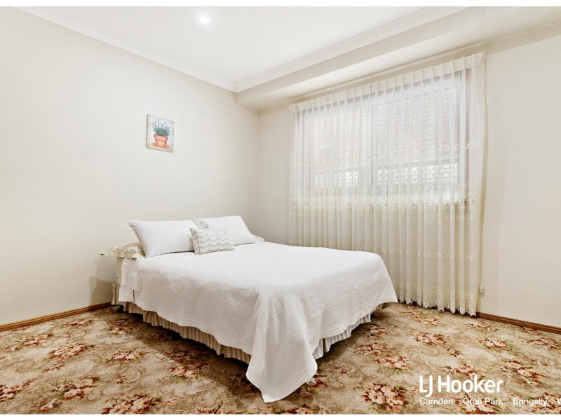 37 Lakeland Circuit, Harrington Park NSW 2567