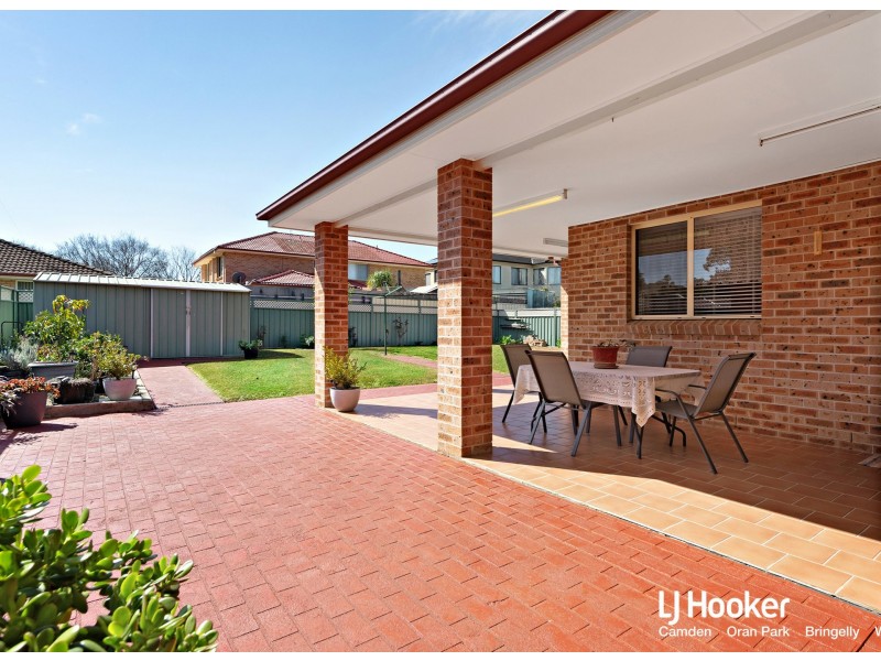 37 Lakeland Circuit, Harrington Park NSW 2567
