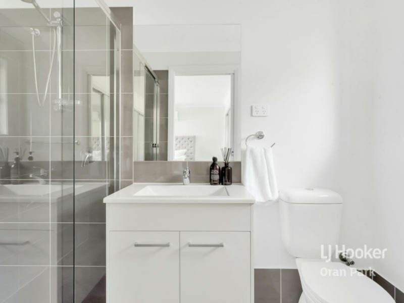 17A Livesy Street, Oran Park NSW 2570