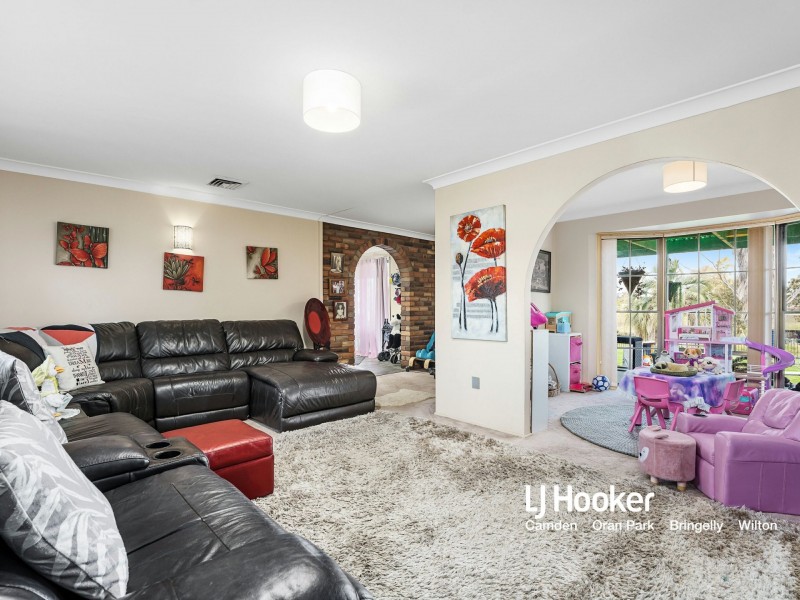 125 Whitaker Road, Rossmore NSW 2557