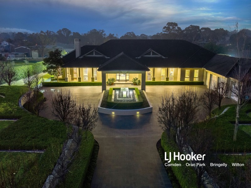 34 Cubitt Drive, Denham Court NSW 2565