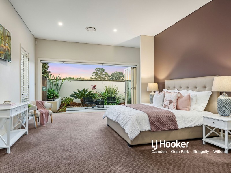 34 Cubitt Drive, Denham Court NSW 2565