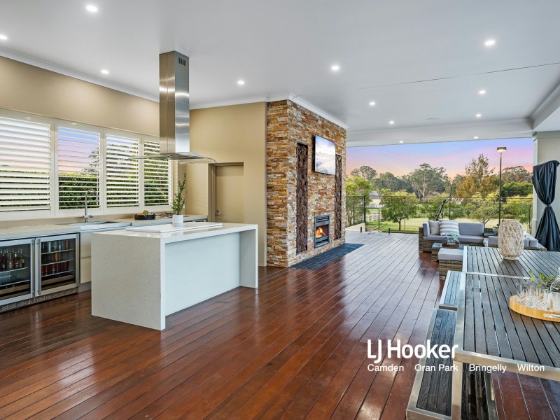 34 Cubitt Drive, Denham Court NSW 2565