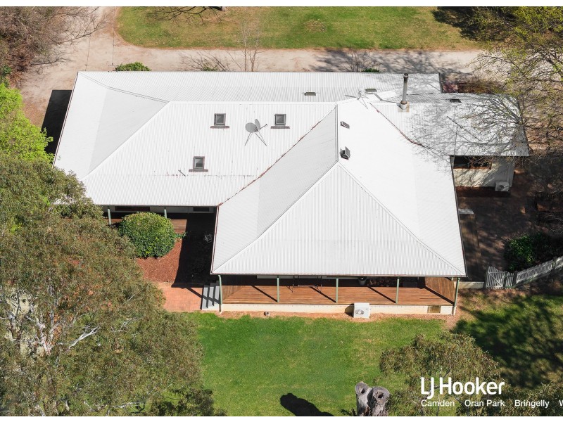 30 Strathmore Road, The Oaks NSW 2570