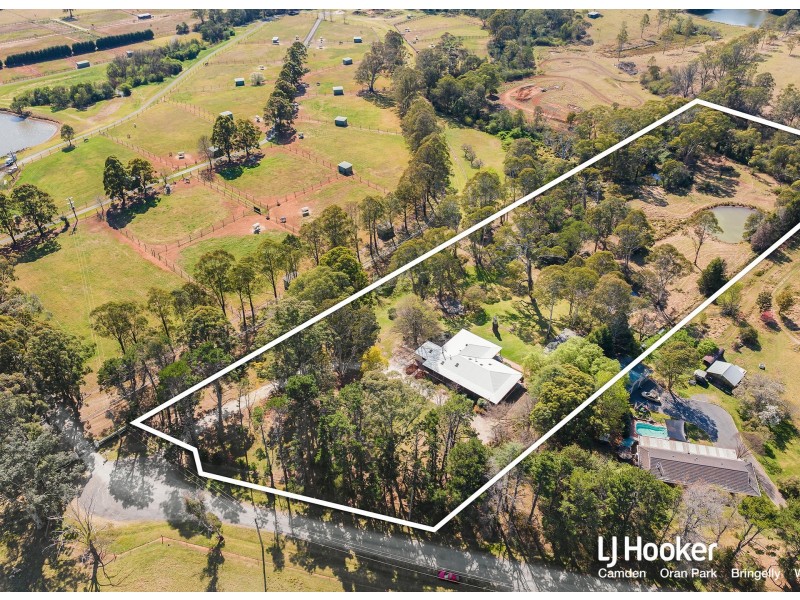 30 Strathmore Road, The Oaks NSW 2570