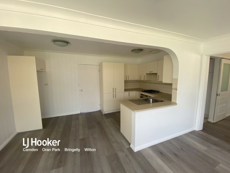 1 Coolalie Avenue, Camden South NSW 2570