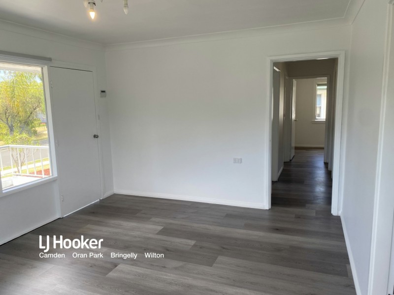 1 Coolalie Avenue, Camden South NSW 2570