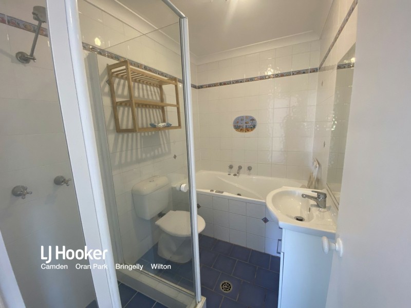 1 Coolalie Avenue, Camden South NSW 2570