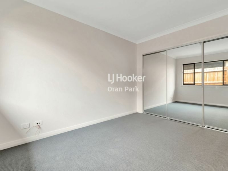 7B Faithful Street, Oran Park NSW 2570