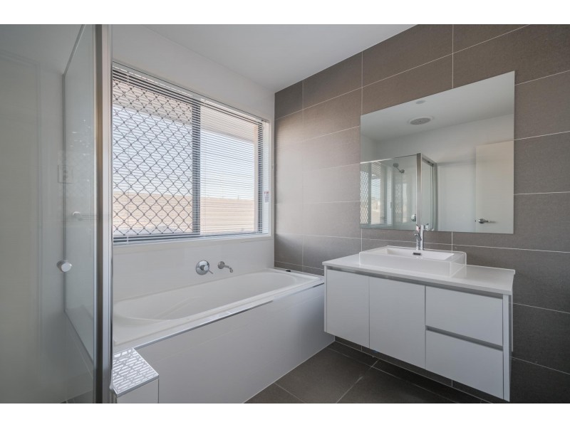 20 Gill Street, Cobbitty NSW 2570