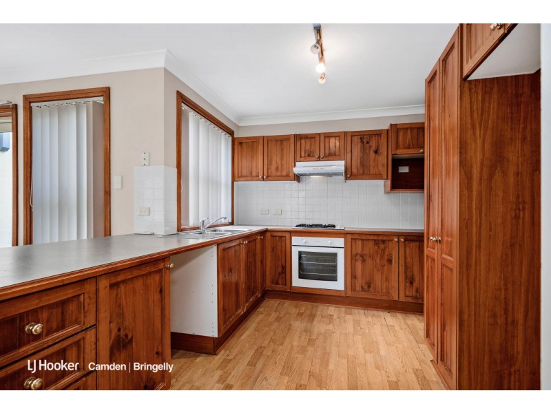 1/60a Harrington Street, Elderslie NSW 2570