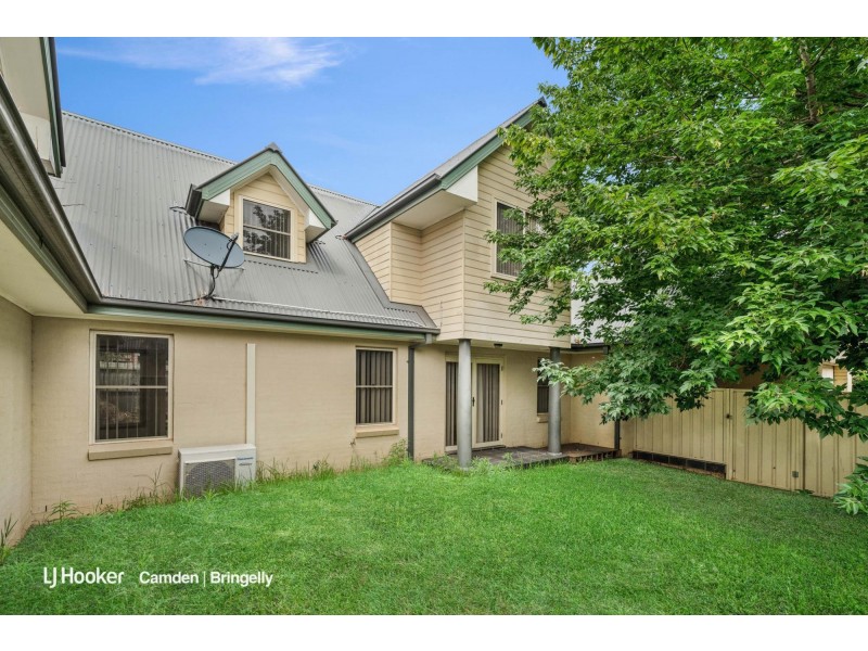 1/60a Harrington Street, Elderslie NSW 2570