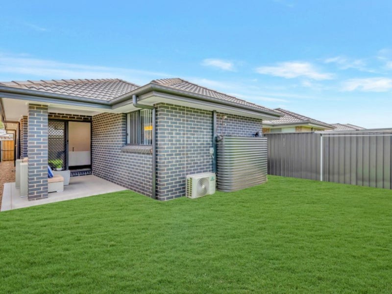 17B Livesy Street, Oran Park NSW 2570