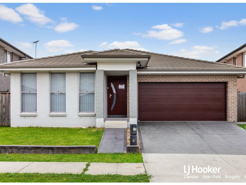 57 Lacey Road, Edmondson Park NSW 2174
