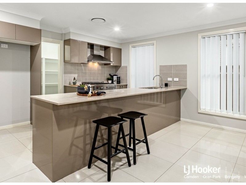 57 Lacey Road, Edmondson Park NSW 2174